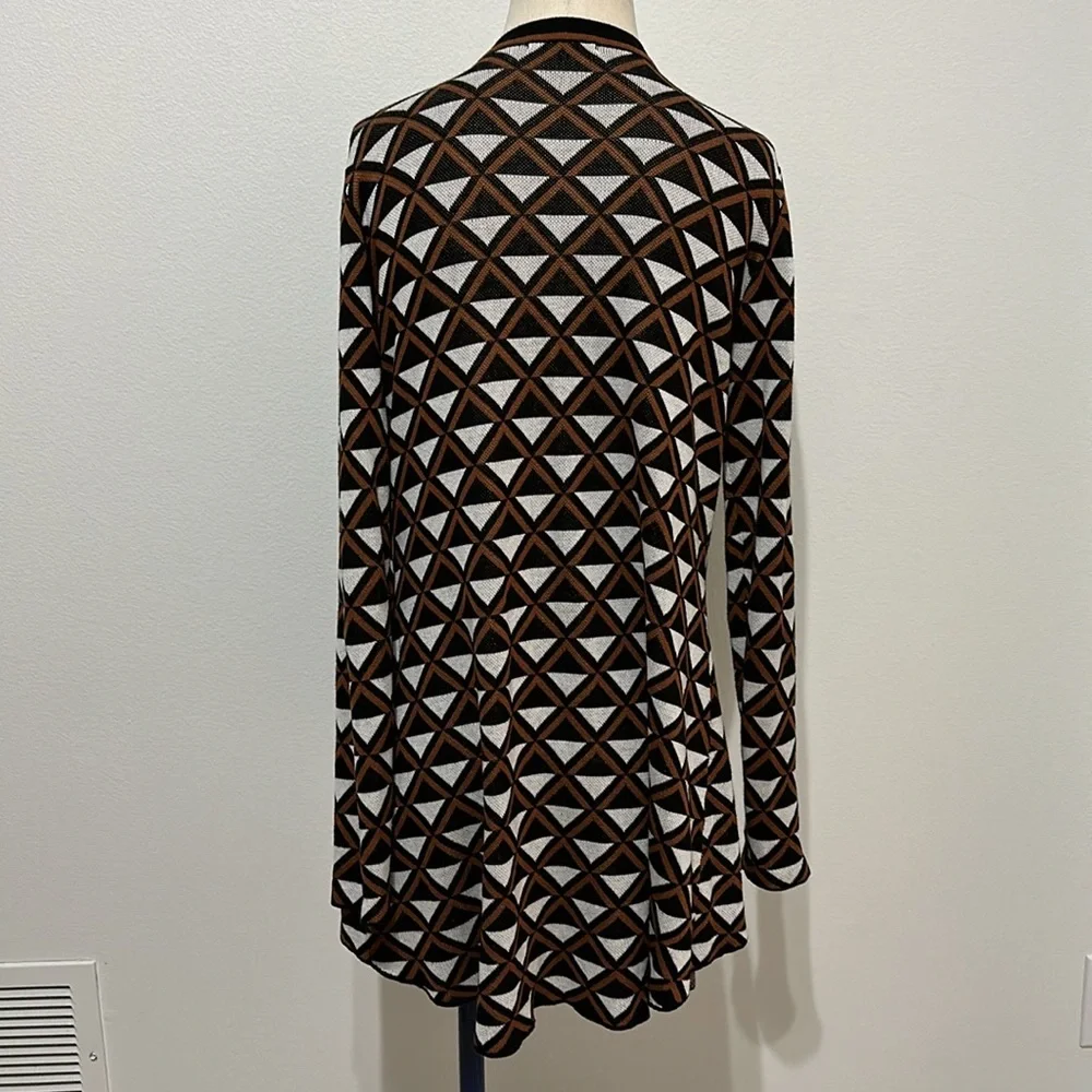 Belle by Belldini Geometric Print Sweater - L - Picture 4 of 10